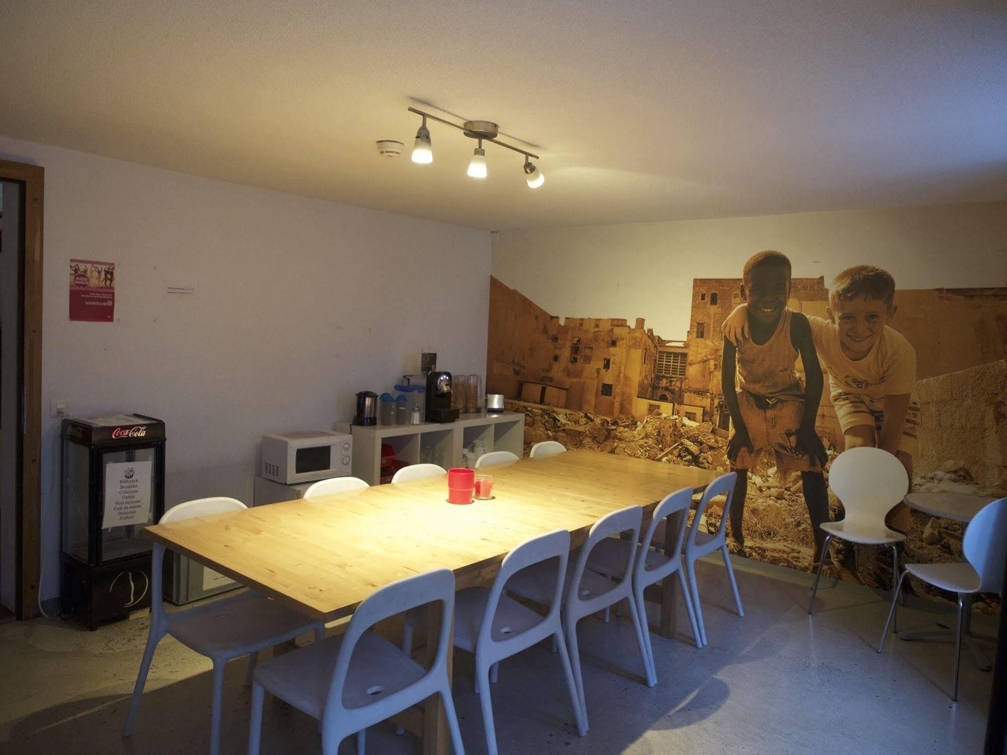 Viva Hostel Chur Zewnętrze zdjęcie